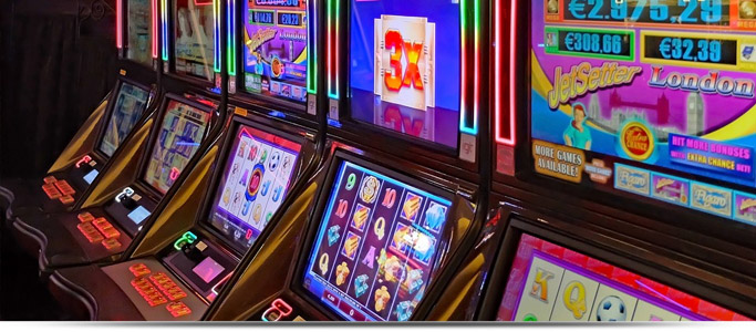 Playing online slot